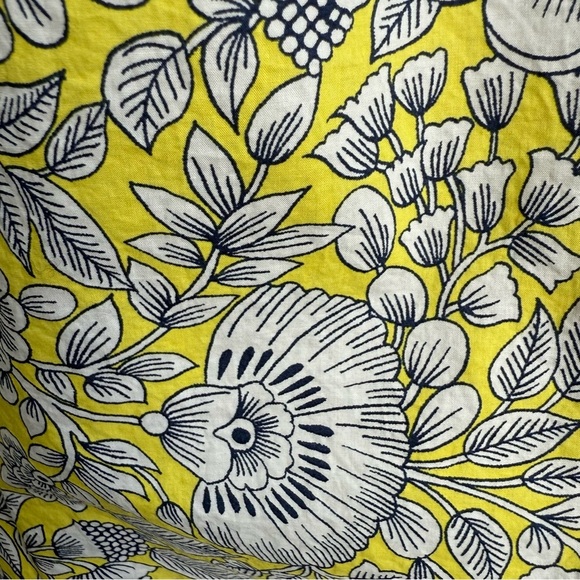 Talbots Gray and Yellow Buttoned Cuffed Sleeve Top - Picture 6 of 9